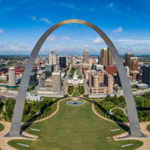 The-Gateway-Arch-and-St.-Louis-Skyline-1200x900